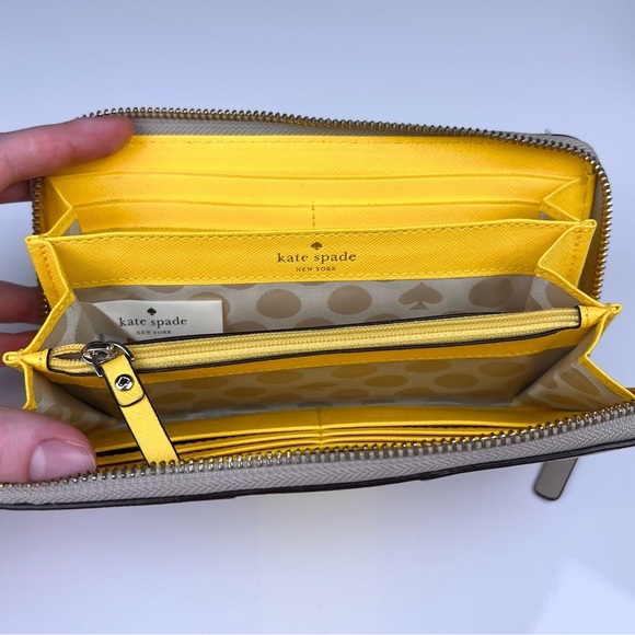 Kate Spade Long Zip Around Wallet - Picture 4 of 8